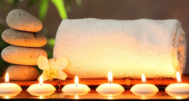 ماساژور خانم