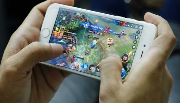 بازی موبایلی