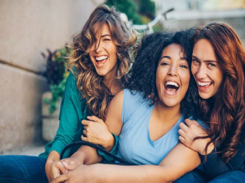 دوست صمیمی | دوست صمیمی چه کسی است؟