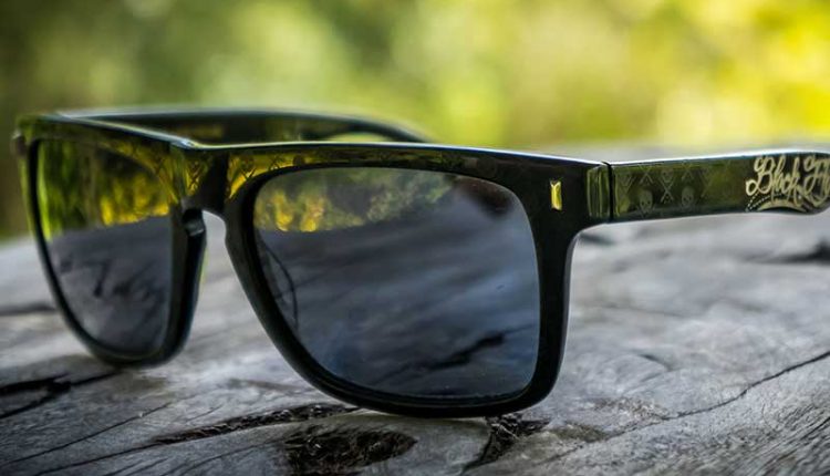 روش تست عینک آفتابی اصل با موبایل